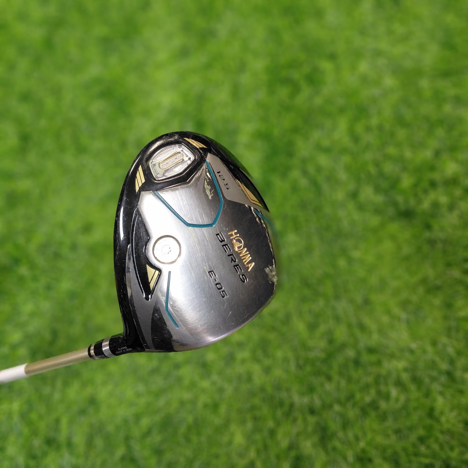 HONMA Driver / BERES E-05 / 2 stars / 12.5 / R