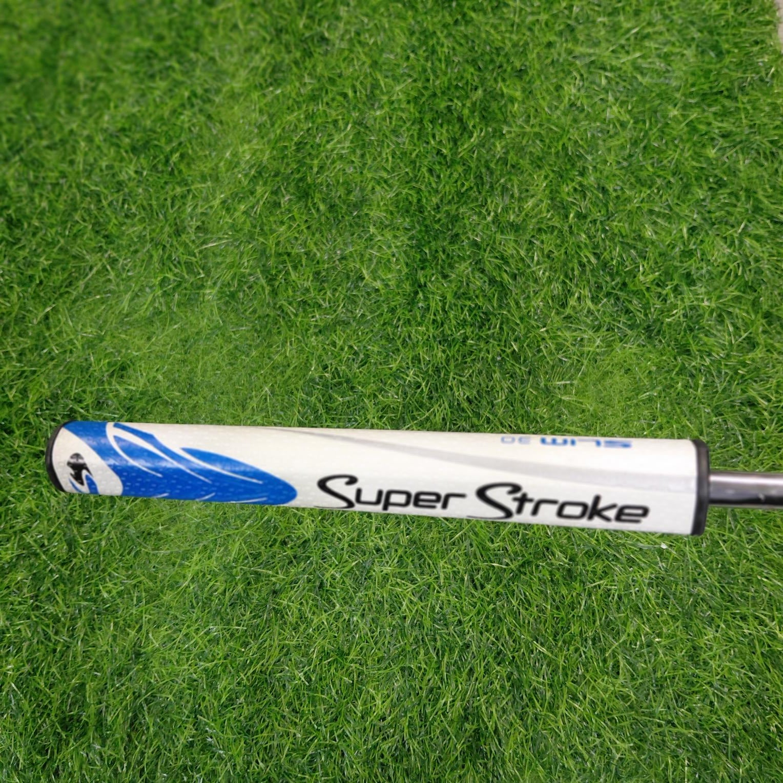 Odyssey Putter / WHITE HOT MARXMAN / 35"