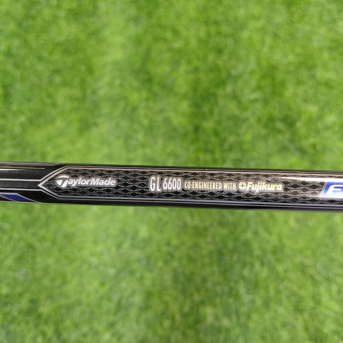 TaylorMade Driver / RBZ STAGE 2 / 10.5 / S * (Small chip)