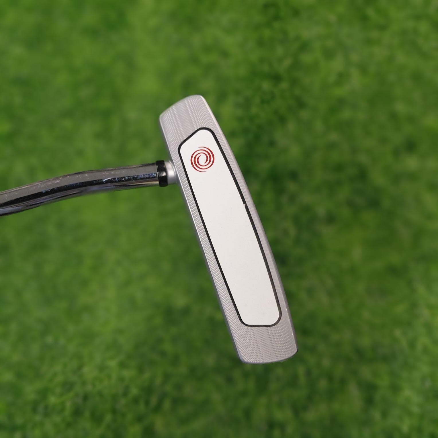 Odyssey Putter / WHITE HOT OG BIG T / 34"