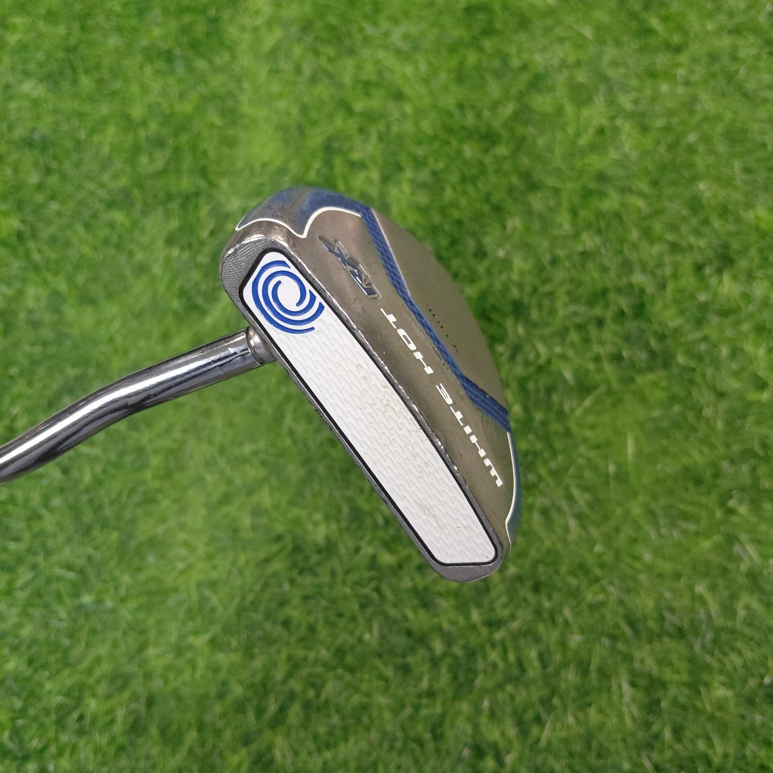 Odyssey Putter / WHITE HOT RX V-LINE / 34"