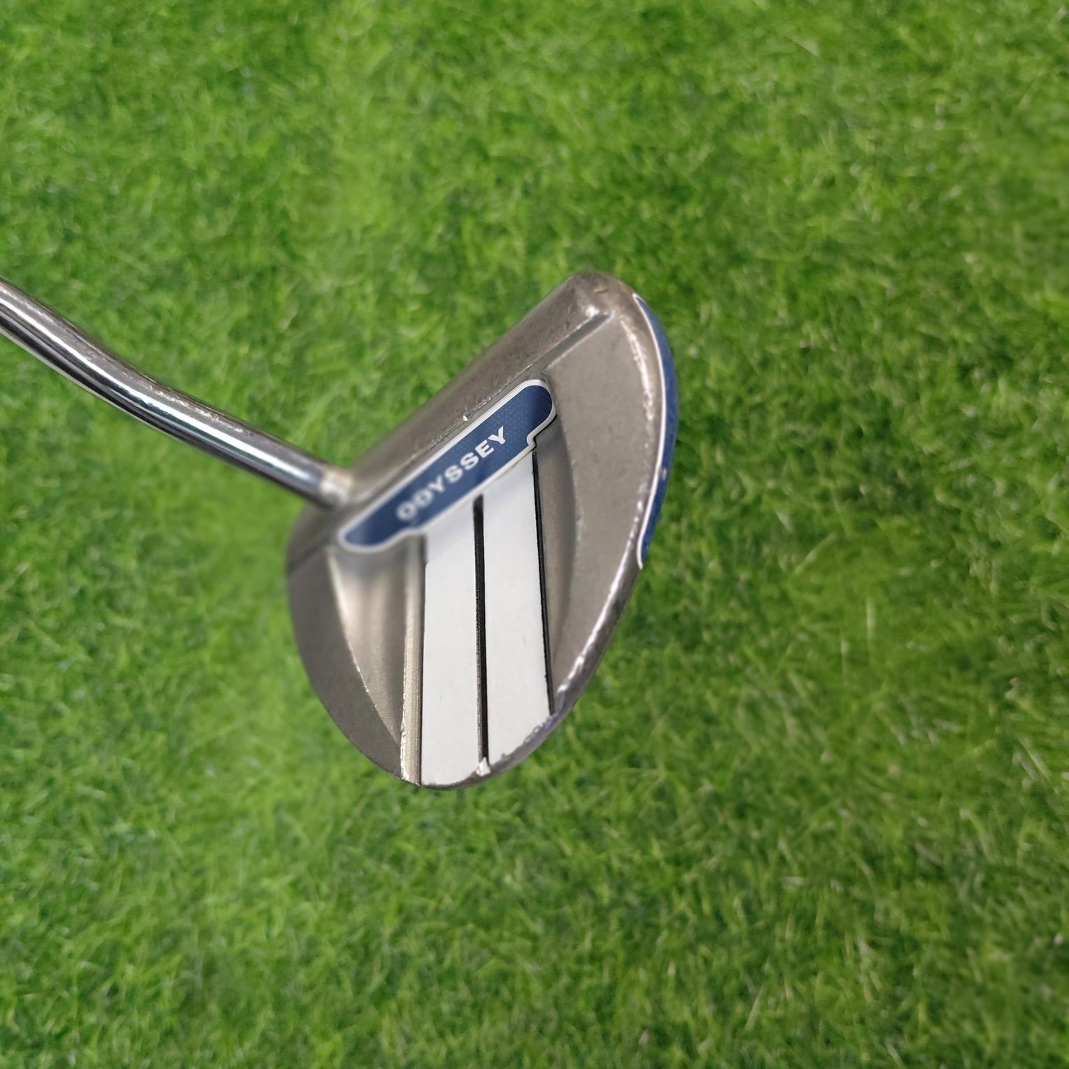 Odyssey Putter / WHITE HOT RX V-LINE / 34"