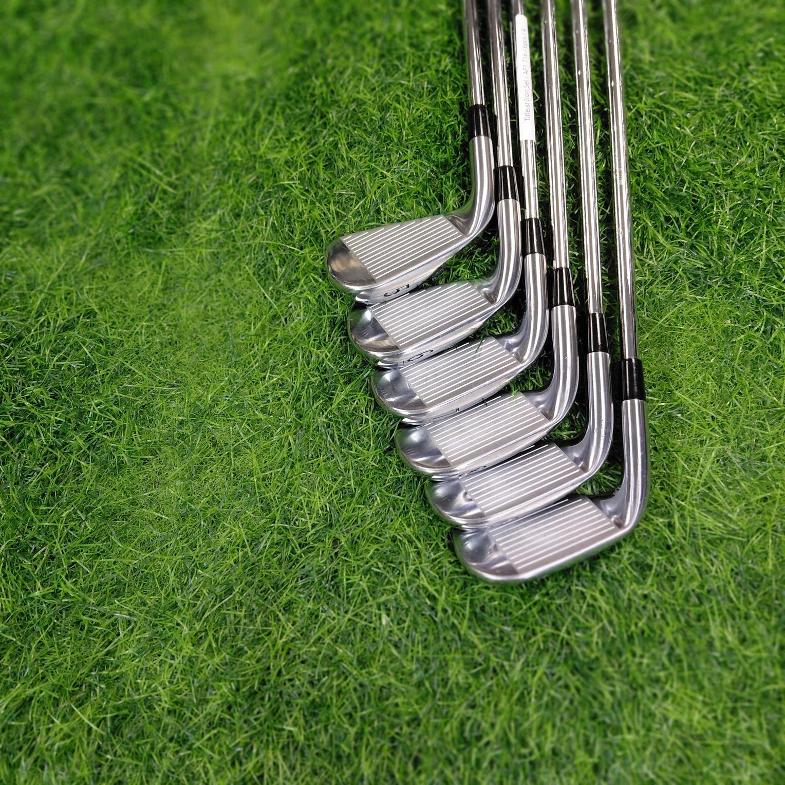 Titleist Iron Set / AP1 716 / 6pcs / R