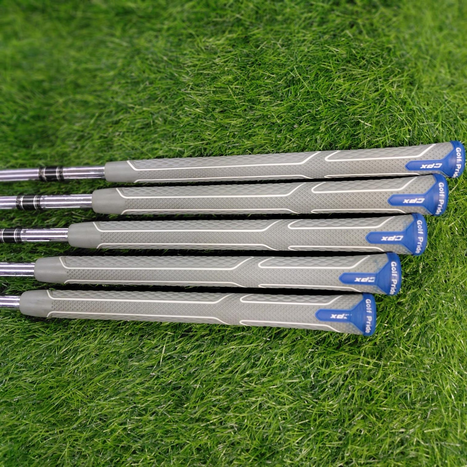 Lynx Iron Set / BLACK CAT / 5pcs(#6-9,P) / Uni