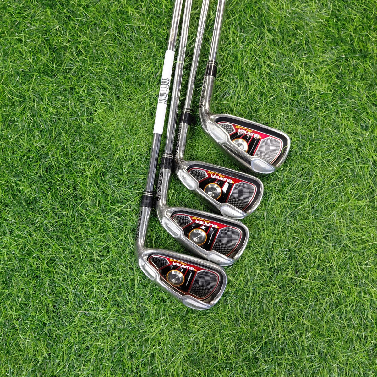 TaylorMade Iron Set / BURNER PLUS / 7pcs / Uni