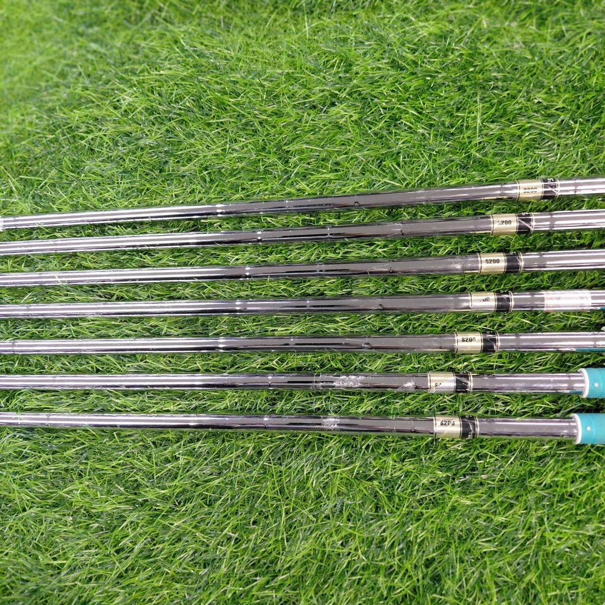 TaylorMade Iron Set / P790 / 7pcs / S