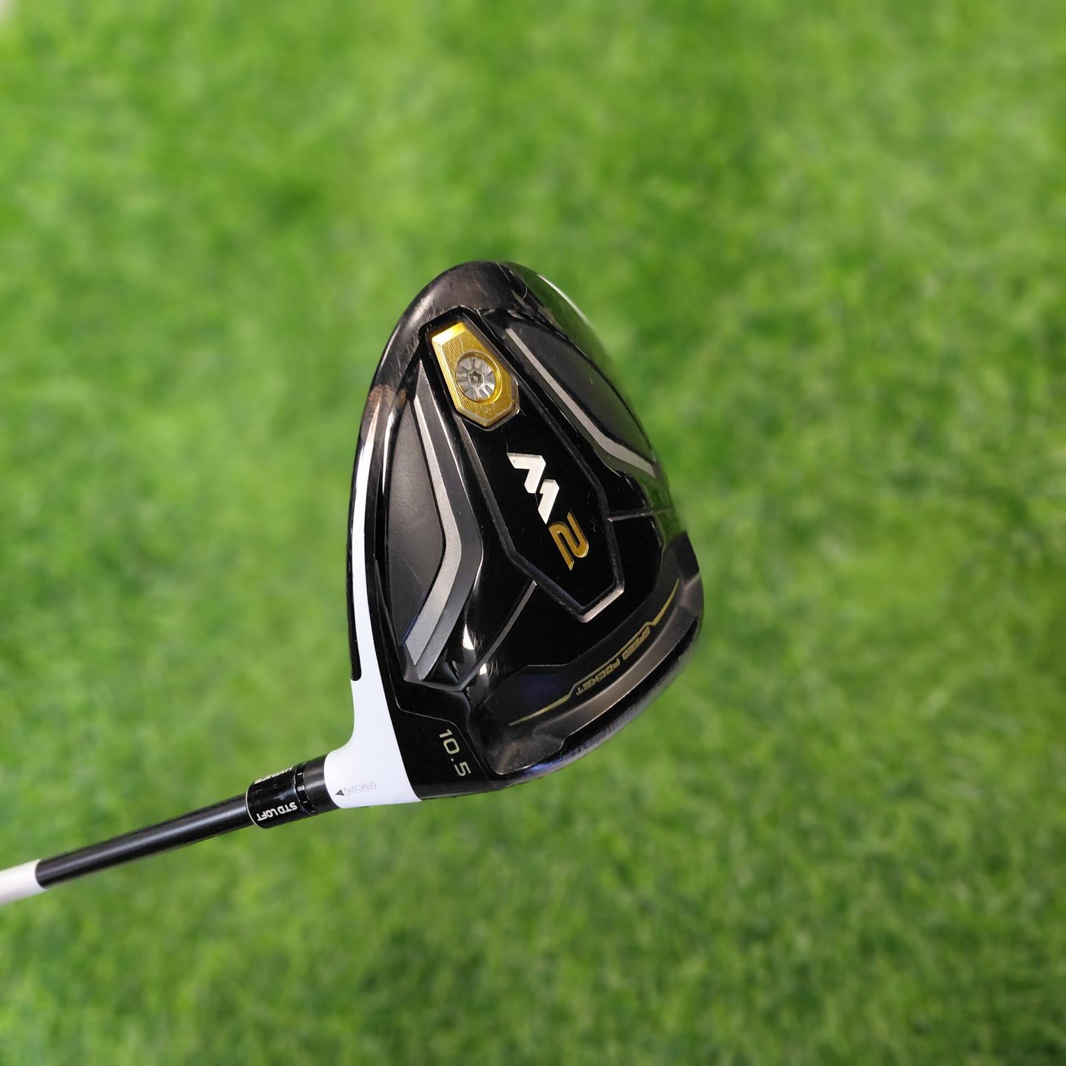 TaylorMade M2 ドライバー 10.5度 R TaylorMade Driver / M2 / 10.5 / R