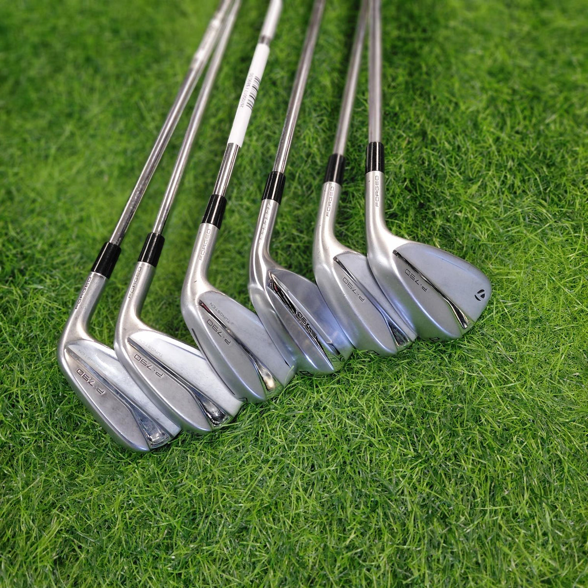 TaylorMade Iron Set / P790 (2021) / 6pcs / S