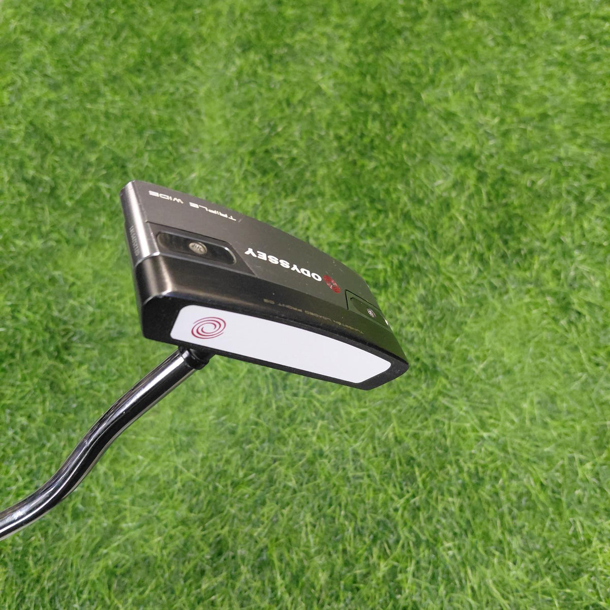Odyssey Putter / TRI HOT 5K TRIPLE WIDE DB / 33"