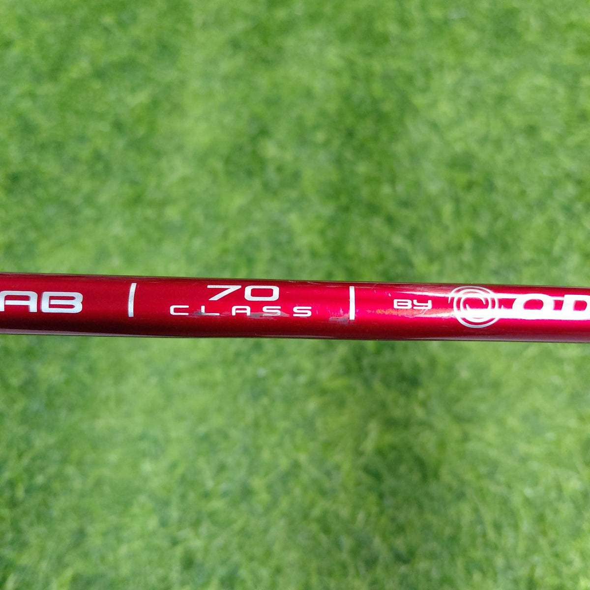 Odyssey Putter / WHITE HOT VERSA TWELVE DB / 33"