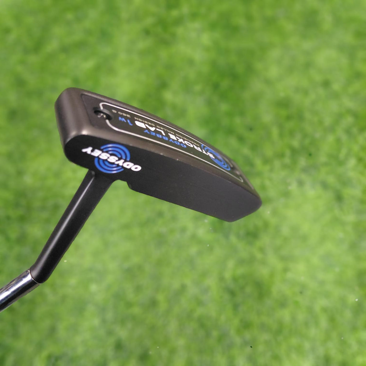 Odyssey Putter / STROKE LAB #1W / 33"