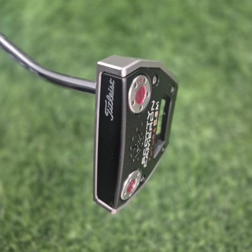 Scotty Cameron Putter / Futura 5.5M / 33"