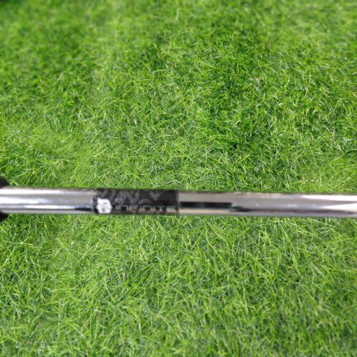 Wilson Putter / Infinite West Loop / 33" * (Like new)