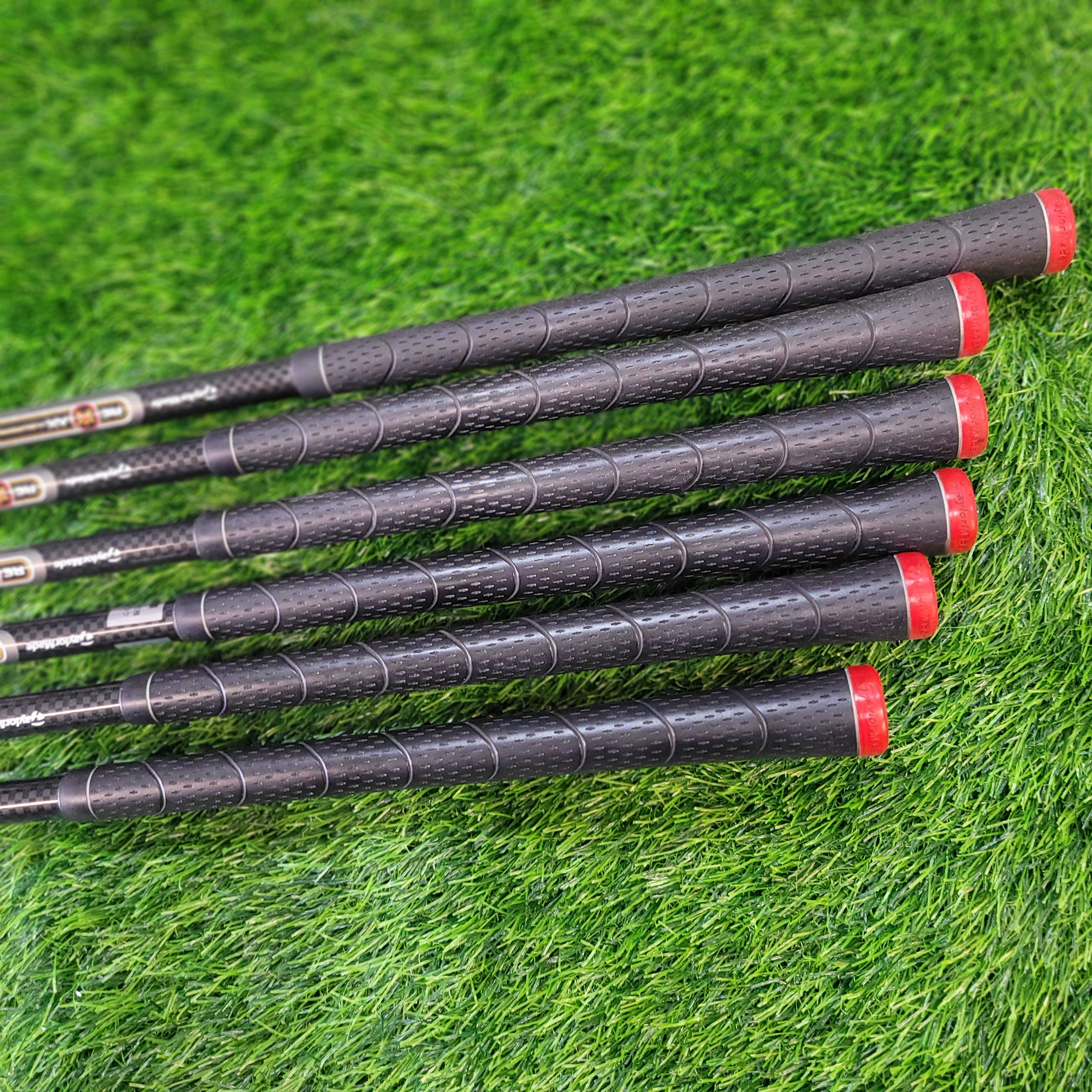 TaylorMade Iron Set / BURNER PLUS  / 6pcs / R